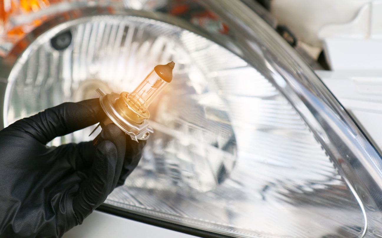 Does Jiffy Lube Change Headlight Bulbs? Quick Guide